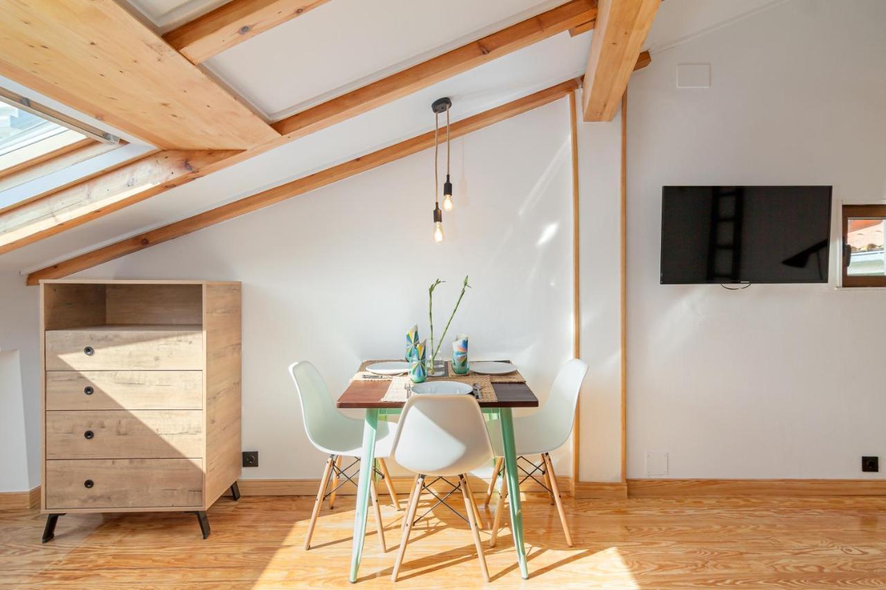 Buhardilla De Diseno En Pleno Centro De Santander Apartment Exterior photo